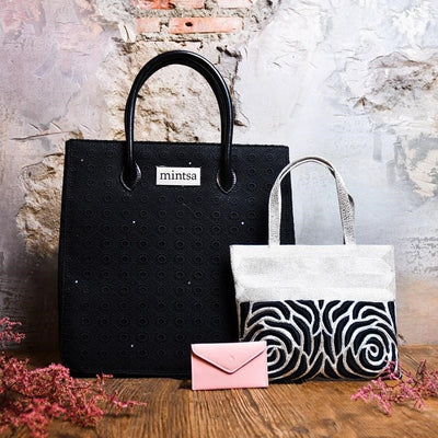 Why Tote Bags are Better than Plastic Bags
